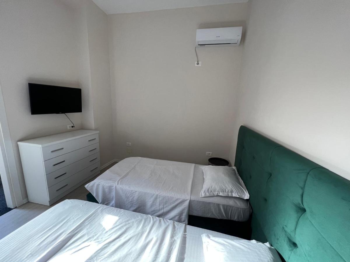 Hq Apartment In Center Tiranë Luaran gambar